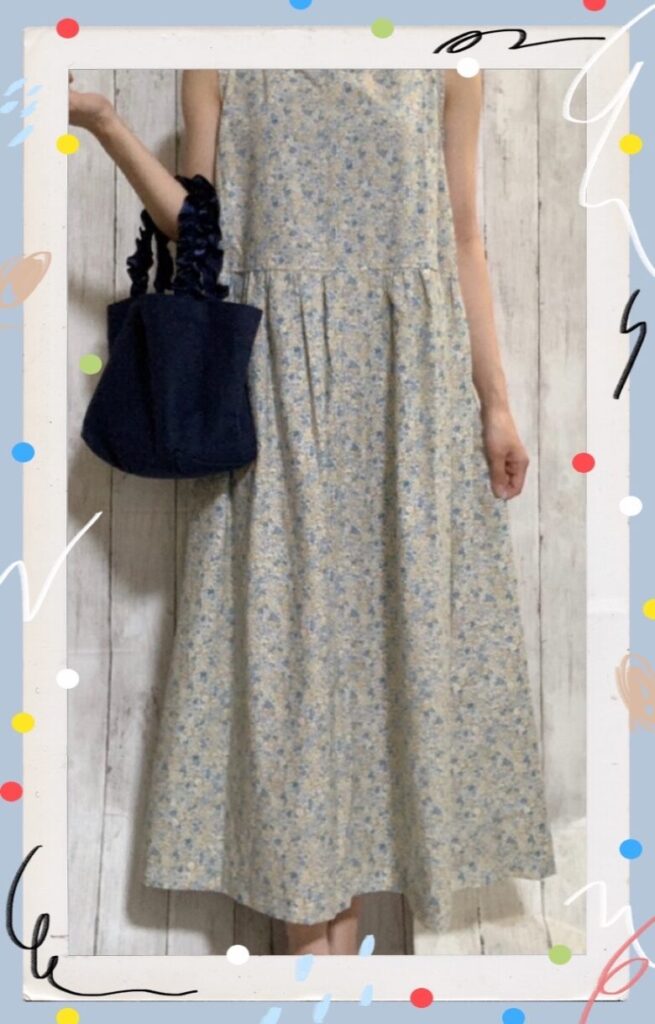 ギャザーが入った可愛らしいデザインのワンピースを作ってみた!